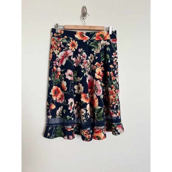Faith and Joy Dresses & Skirts - Faith and Joy Floral Skirt w/Mesh Bottom - Size Large
